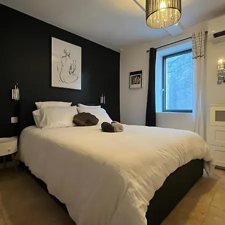 5 Bedroom Awesome In