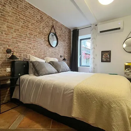 Σπίτι διακοπών 5 Bedroom Awesome In *